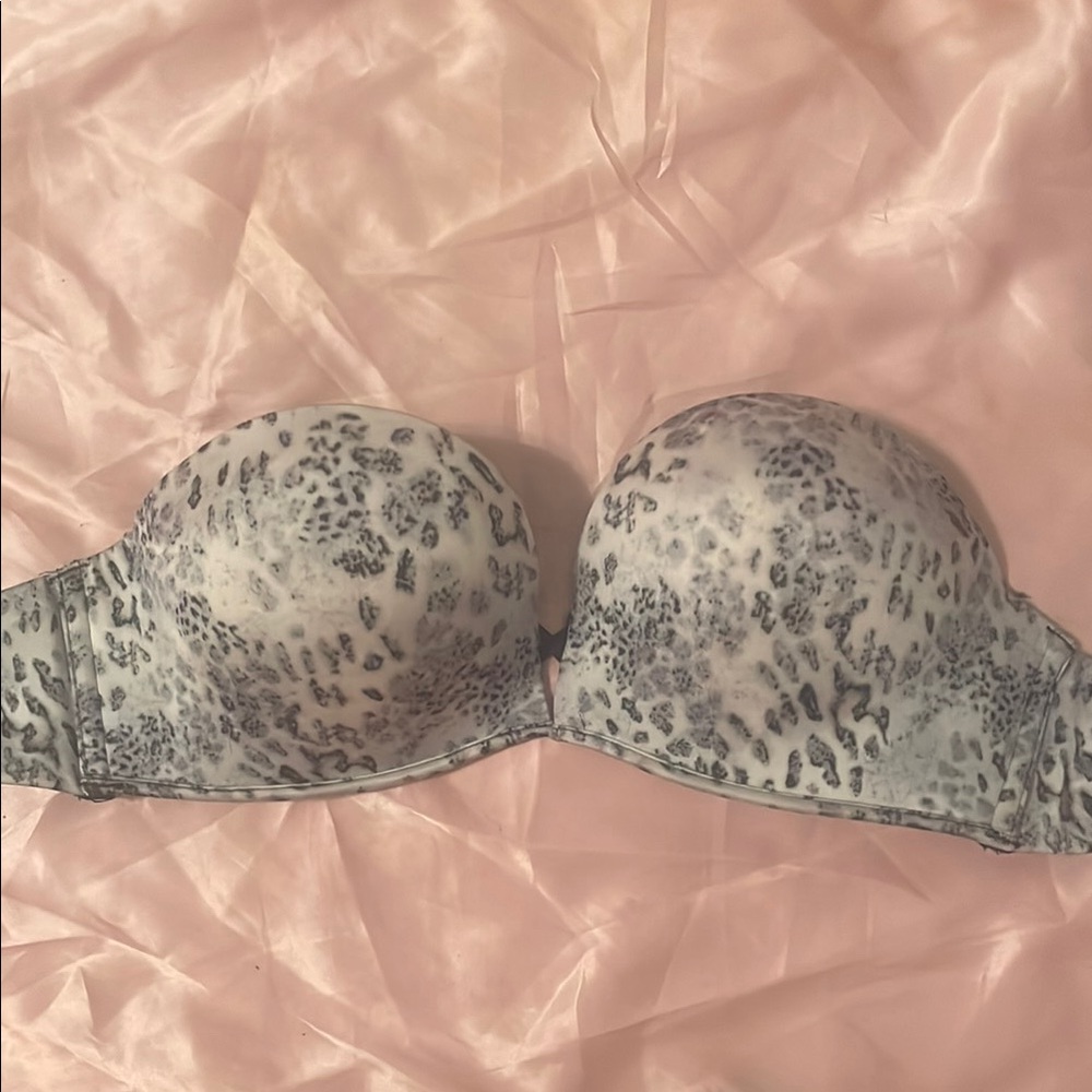 Victoria's Secret Leopard Gray and White Strapless Bombshell push up Bra